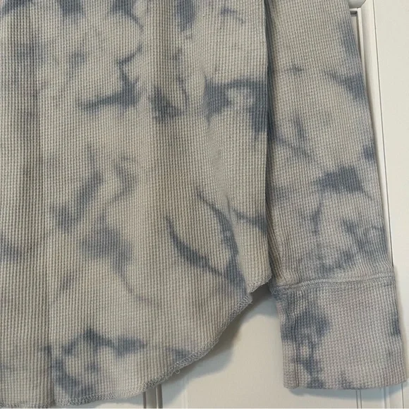 💕MUST GO free shipping! GAP Waffle-Knit Tie-Dye T-Shirt - Blue/White - XSmall - Picture 5 of 8